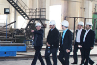 美国加州大学新能源杨阳教授旅行尊龙集团 -2