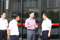 河南省商务厅副厅长张雷明莅临尊龙集团调研 -2