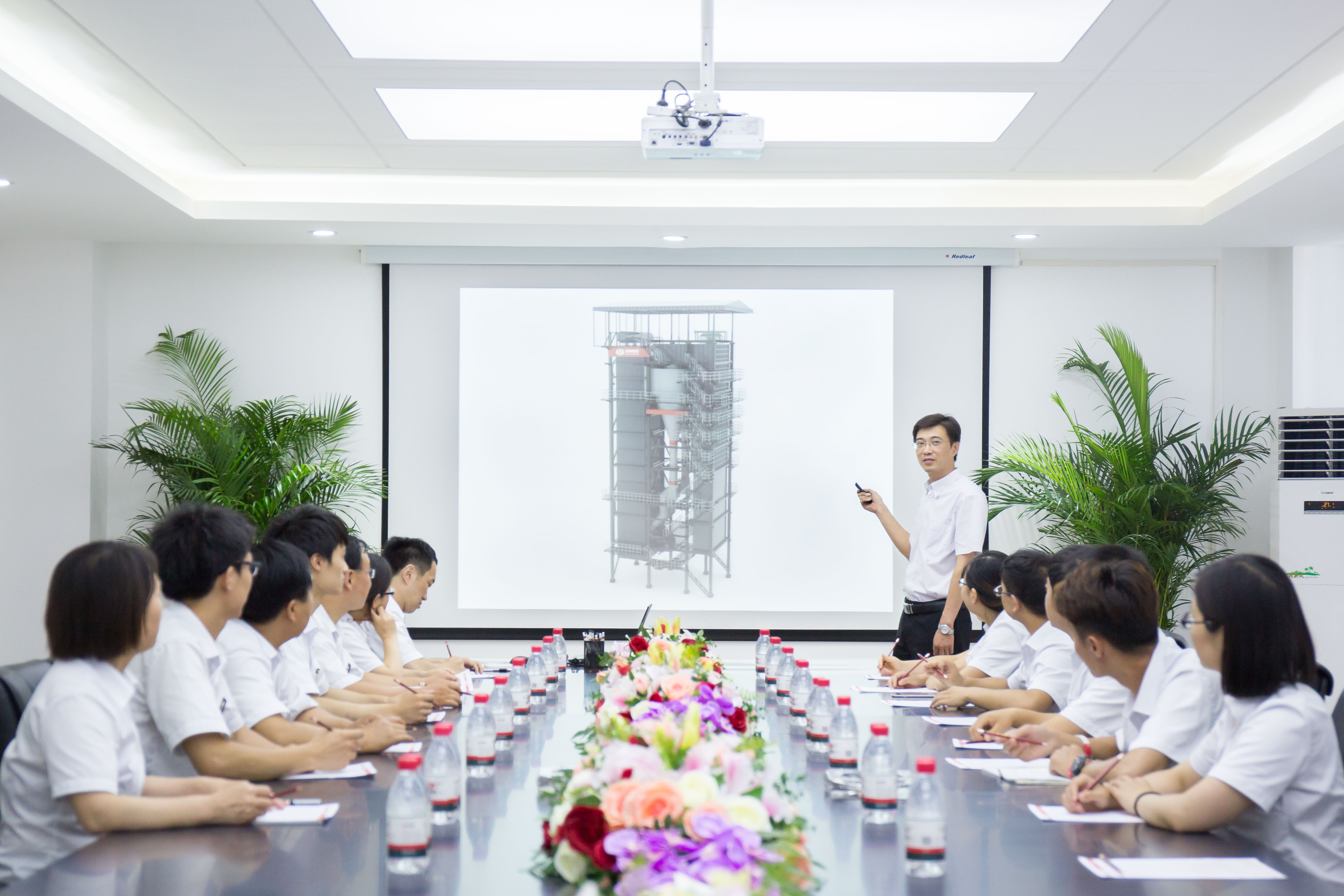 首页| 尊龙集团中国官方网站