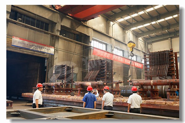 工业锅炉中冷灰斗是怎样形成的？？？？？？其作用是什么？？？？？？